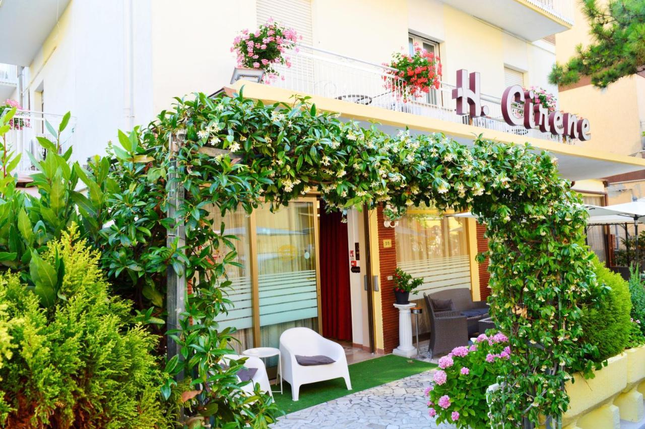 Hotel Cirene Rimini Exterior foto